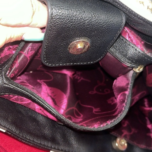 Betsey Johnson Black/White Striped Tote Bag with Chain Handles - Picture 9 of 12